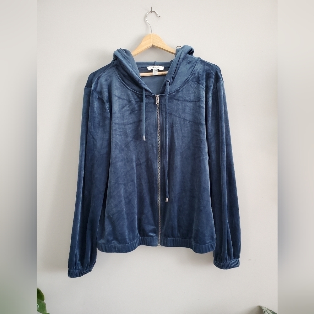 Cable and guage blue velour wide leg tracksuit. Womens XL EUC - Picture 13 of 16